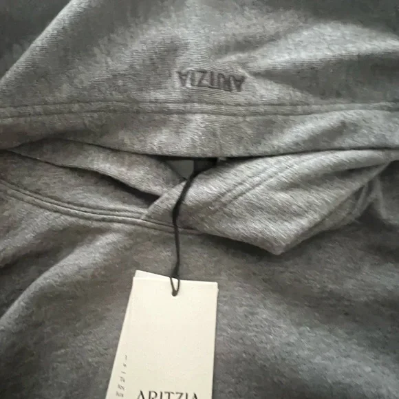 Aritzia Charcoal Gray Hoodie - Picture 8 of 9